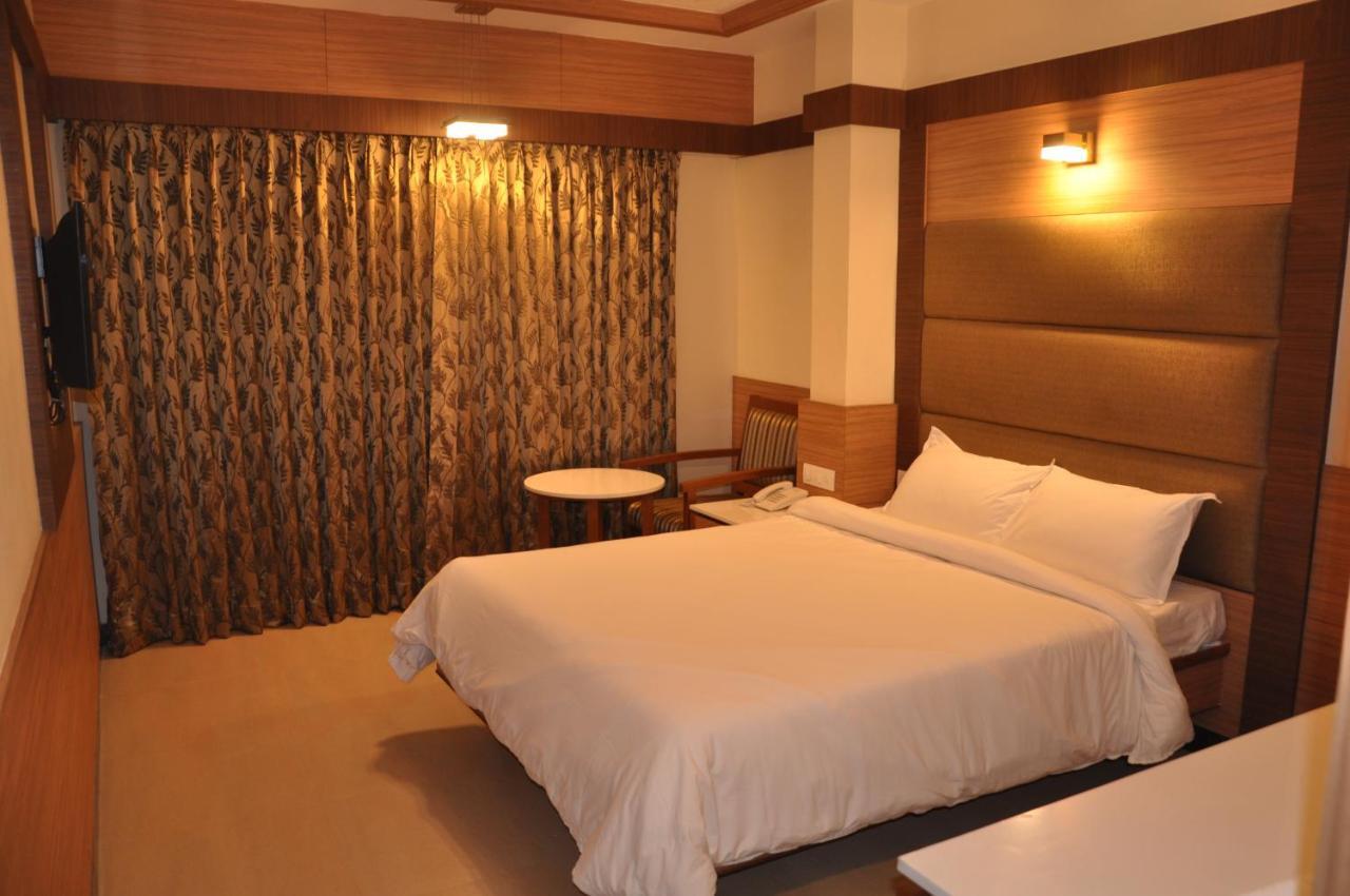 Hotel SMS Grand Inn Vellore Exterior foto